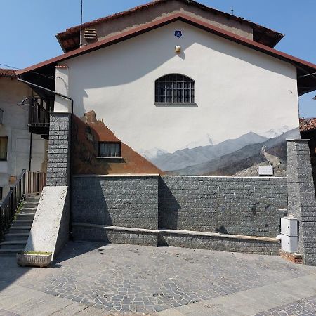 Willa Casa Del Rustico, Indipendente Vista Sacra Con Dipinto Caprie Zewnętrze zdjęcie