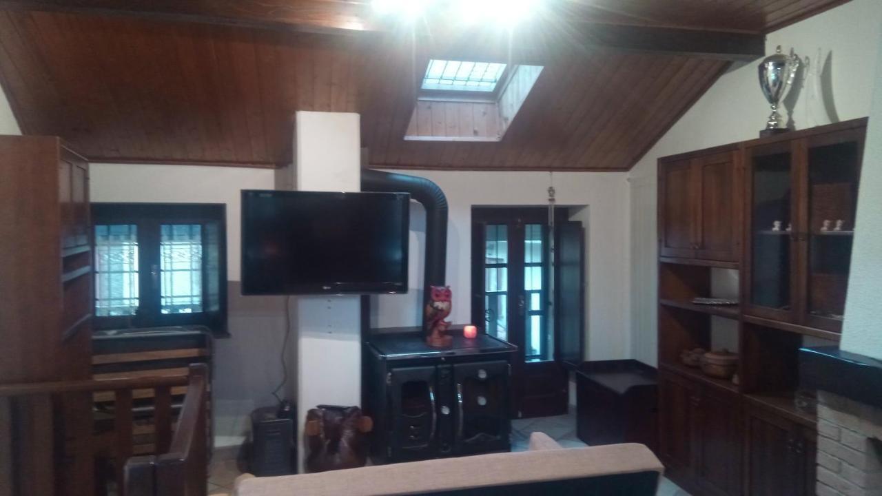 Willa Casa Del Rustico, Indipendente Vista Sacra Con Dipinto Caprie Zewnętrze zdjęcie