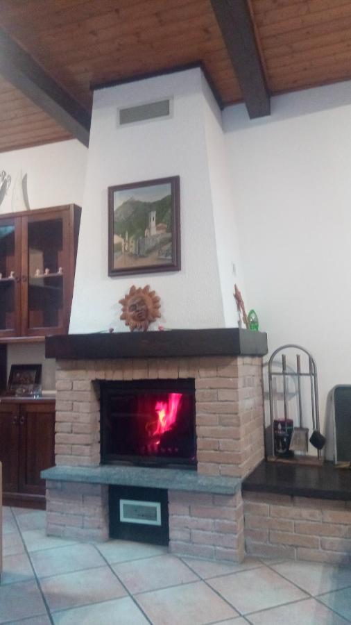 Willa Casa Del Rustico, Indipendente Vista Sacra Con Dipinto Caprie Zewnętrze zdjęcie