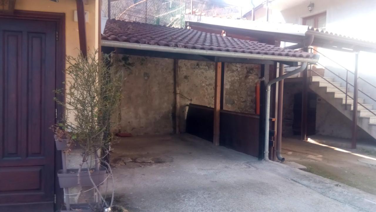 Willa Casa Del Rustico, Indipendente Vista Sacra Con Dipinto Caprie Zewnętrze zdjęcie