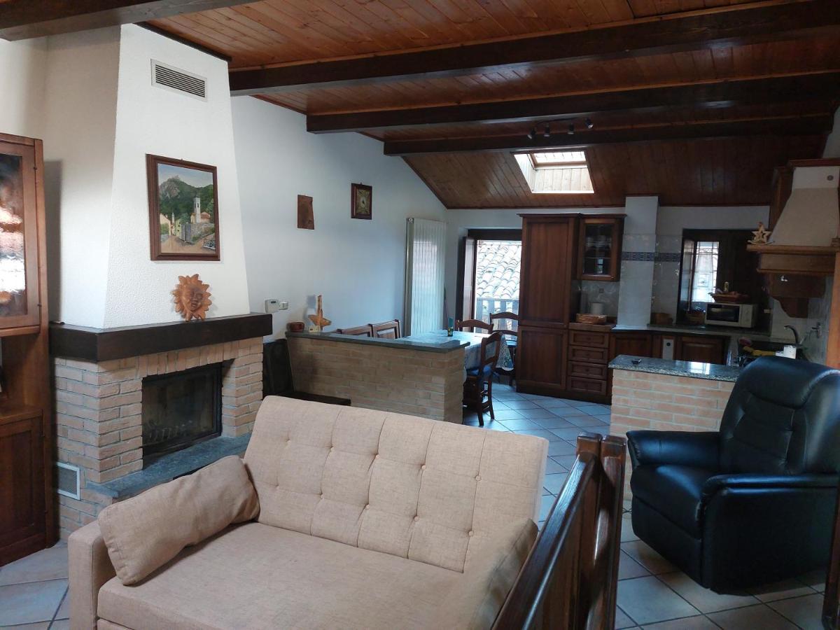 Willa Casa Del Rustico, Indipendente Vista Sacra Con Dipinto Caprie Zewnętrze zdjęcie